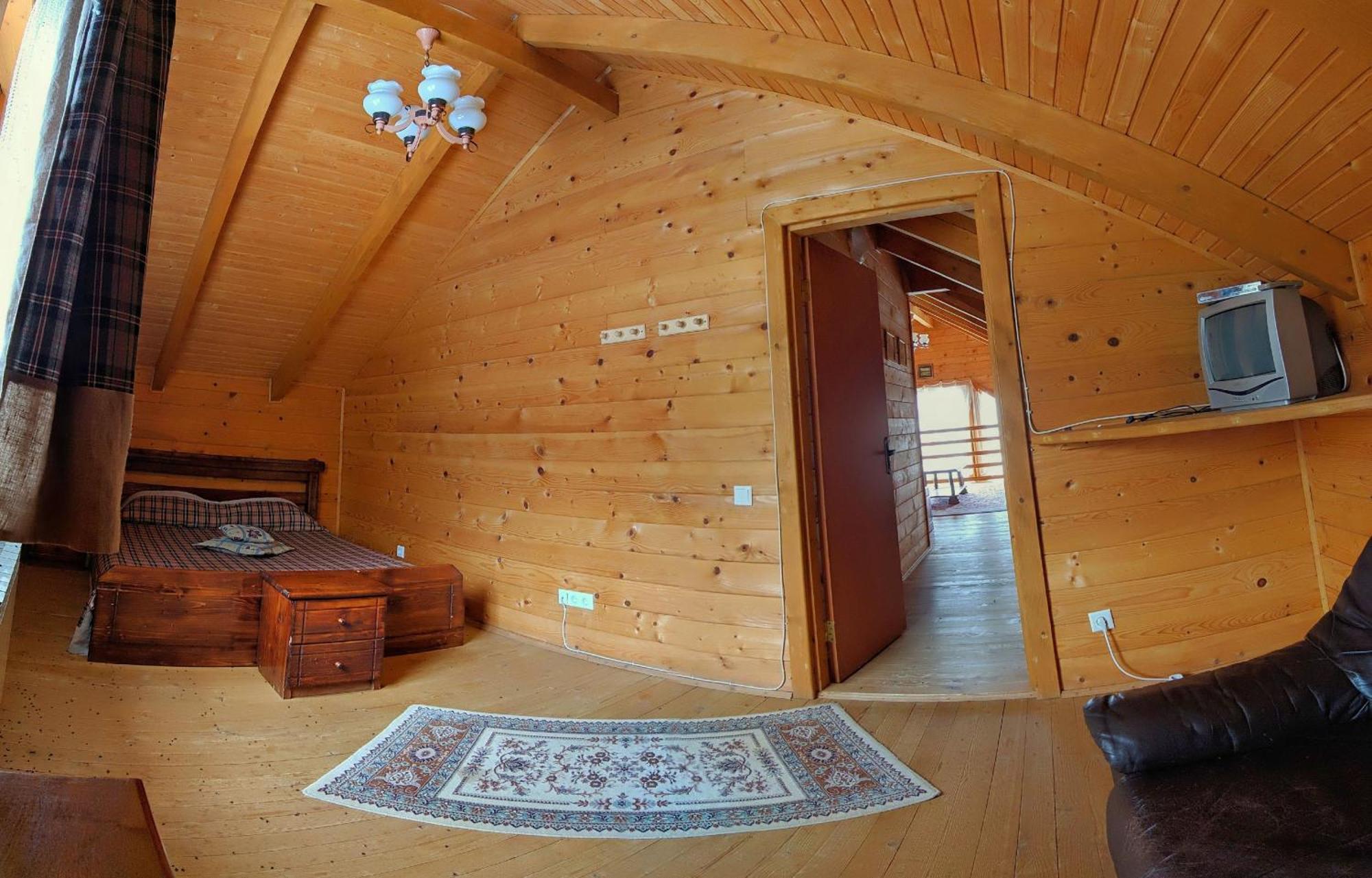 12 Months Estate Guest House Myslovka Cameră foto